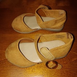 NWOT toddler shoes